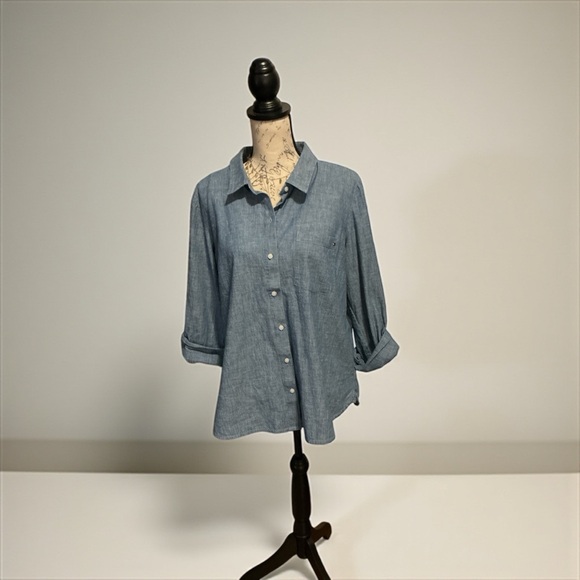 Tommy Hilfiger Denim Blue Button-Down Shirt - Picture 1 of 7